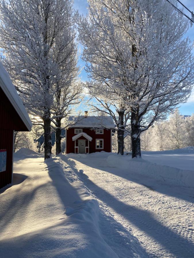 Valagardens Vaerdshus Och Camping Ab Valadalen Exterior photo