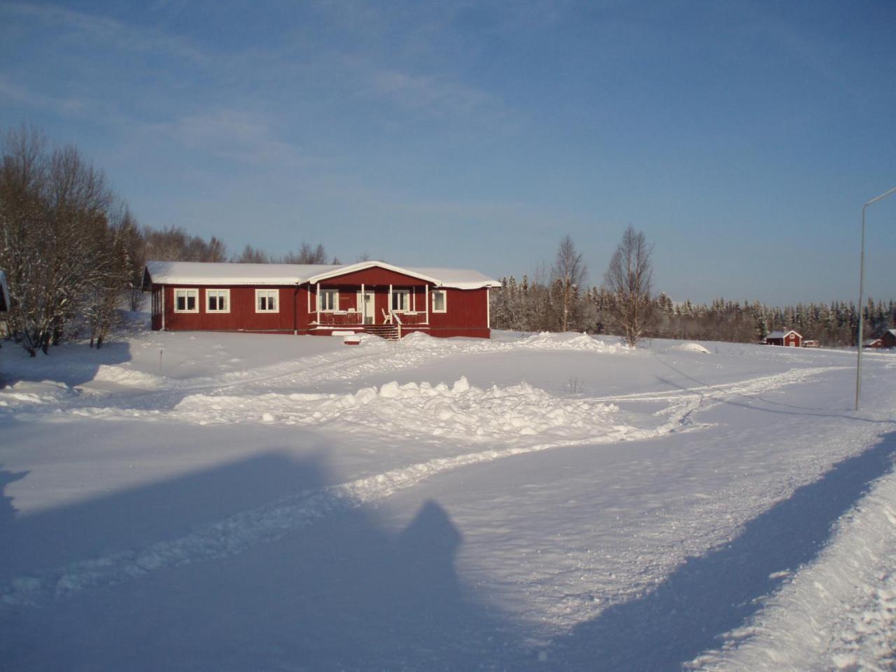 Valagardens Vaerdshus Och Camping Ab Valadalen Exterior photo